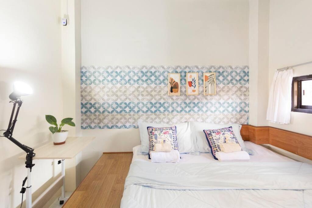 Teras Sabin Hotel Ngabean Bagian luar foto